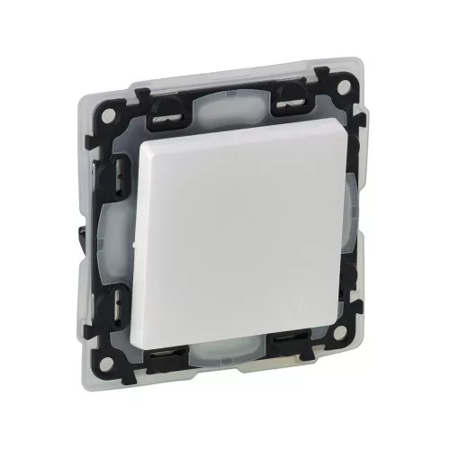 LEGRAND 752101 Valena Life Egy pólusú kapcsoló 10 AX fehér