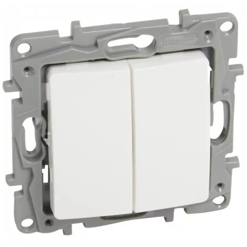 LEGRAND 764502 Niloé Kettős váltókapcsoló körömmel fehér
