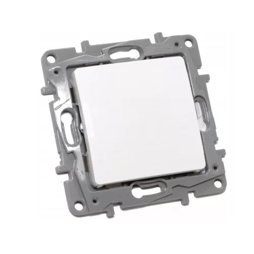 LEGRAND 764545 Niloé Vakfedél fehér