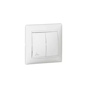 LEGRAND 770098 Valena Kettős váltókapcsoló fehér IP44