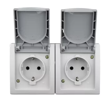 SCHRACK EV211014 VISIO falon kívüli dupla dugaljzat, vízszintes, rugós, IP54